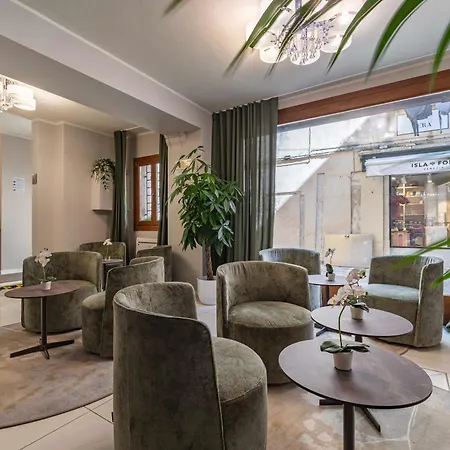 Otel Grifoni *