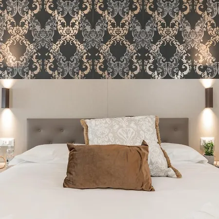 Grifoni Boutique Otel *