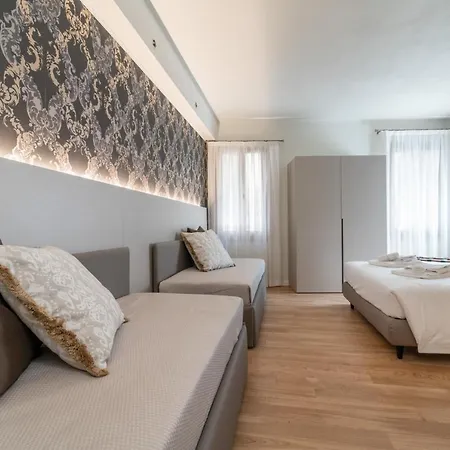 Grifoni Boutique * Venedik