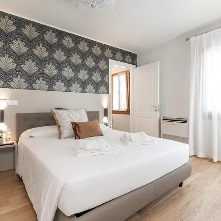 Grifoni Boutique * Venedik