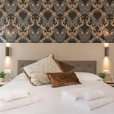 Grifoni Hotel *